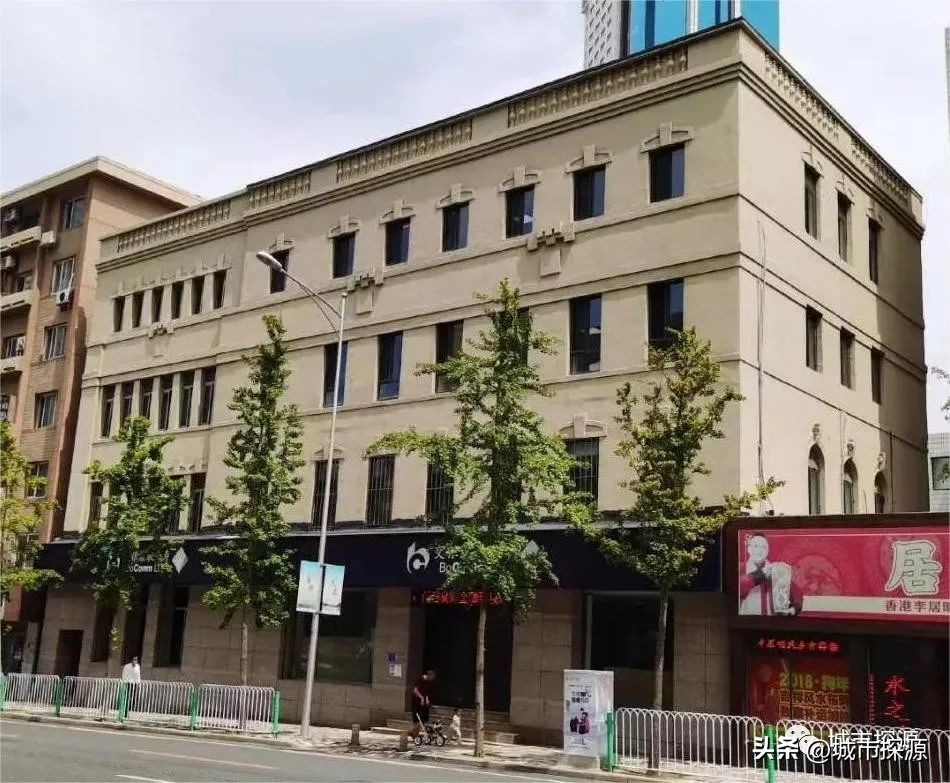 大连中山广场拆除的建筑,介绍一下大连中山广场历史及现状