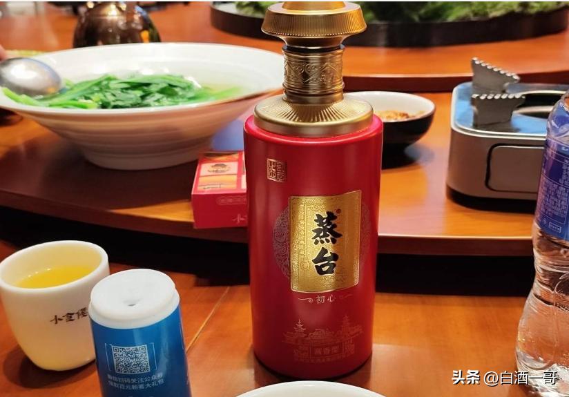 送酒什么价位的比较合适,几百块送酒选什么酒好