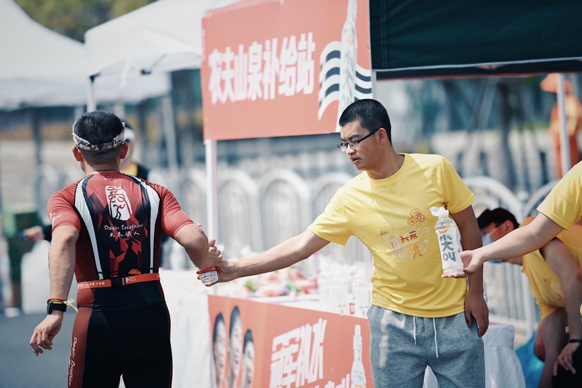 滴水湖跑步比赛,滴水湖竞速赛