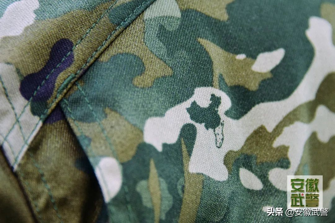 21款武警作训服细节,中国人民武装警察部队21式作训服