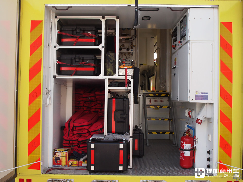 6x6全轮驱动自卸车,6x6重型牵引车