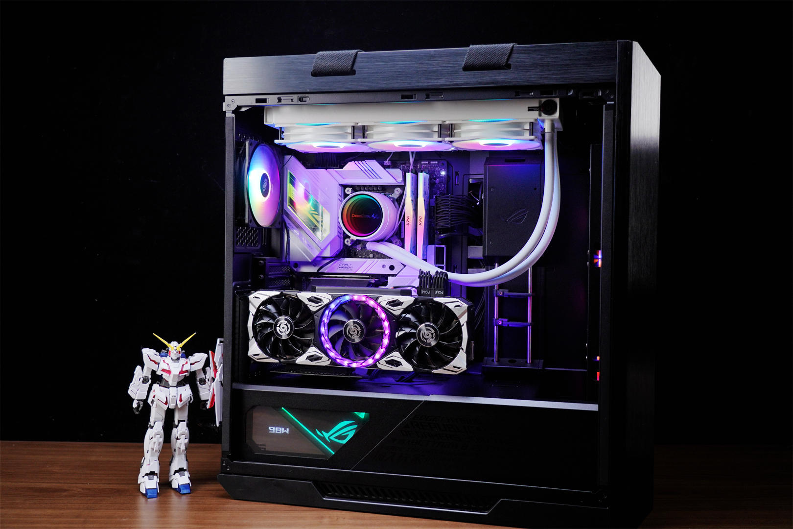 万事俱备，只等40系显卡上市，ROGTHOR1000PLATINUMII电源分享