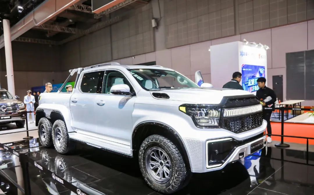 上海车展雷军看了什么车,雷军谈北京车展印象最深刻的车