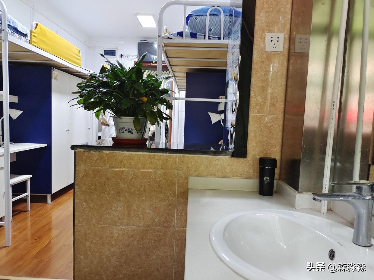 西京学院，C位出道，实现平凡且伟大的梦想