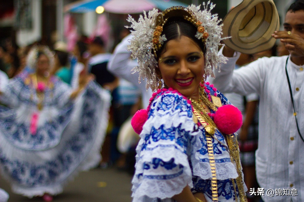 阿根廷民族特色服装,欧洲服装演变史