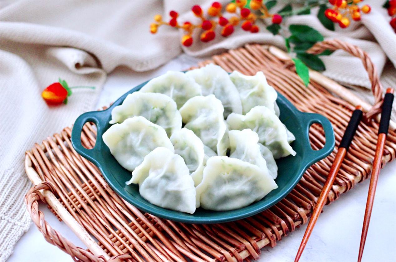 教你营养解馋的茴香鸡蛋水饺，美味过瘾超好吃，逢年过节少不了