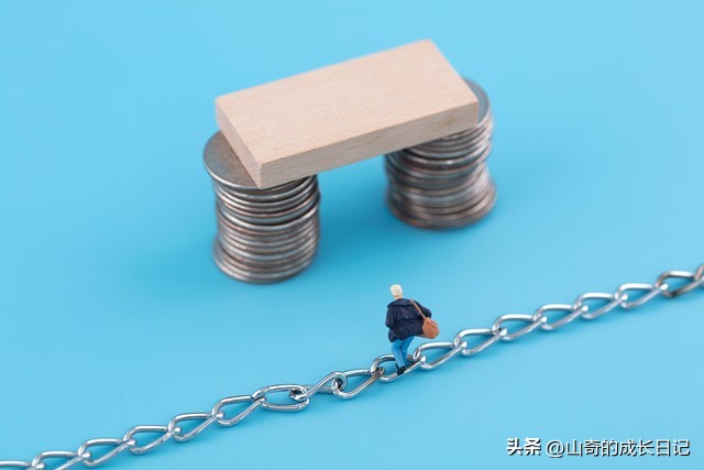 想实现财务自由得有多少存款,如何通过存钱实现财务自由