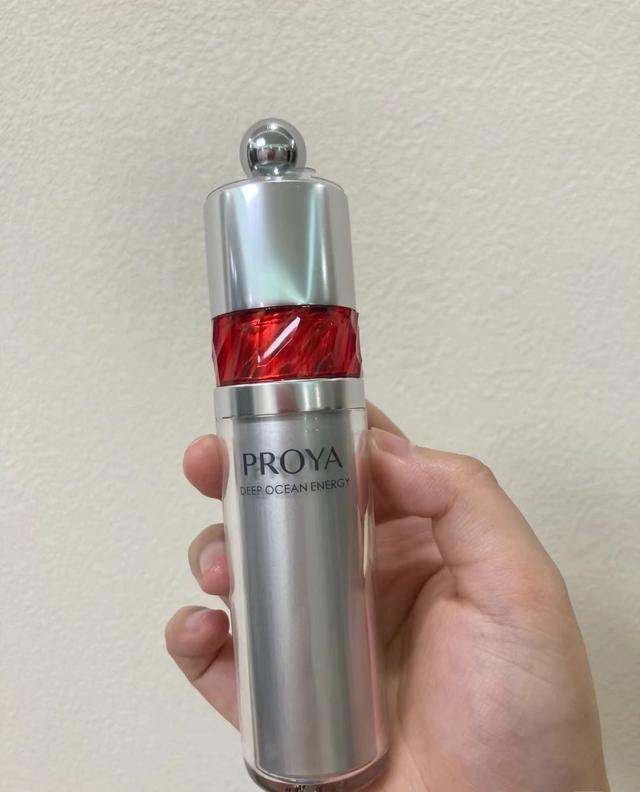 三四十妈妈用什么眼霜,30-40岁最适合的眼霜怎样用