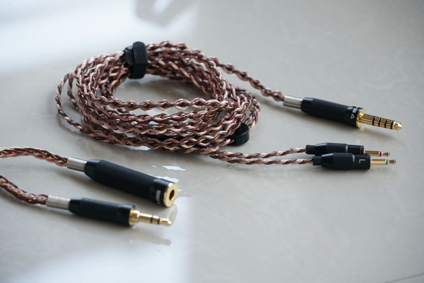 最科技的头戴式耳机,最高端头戴式耳机