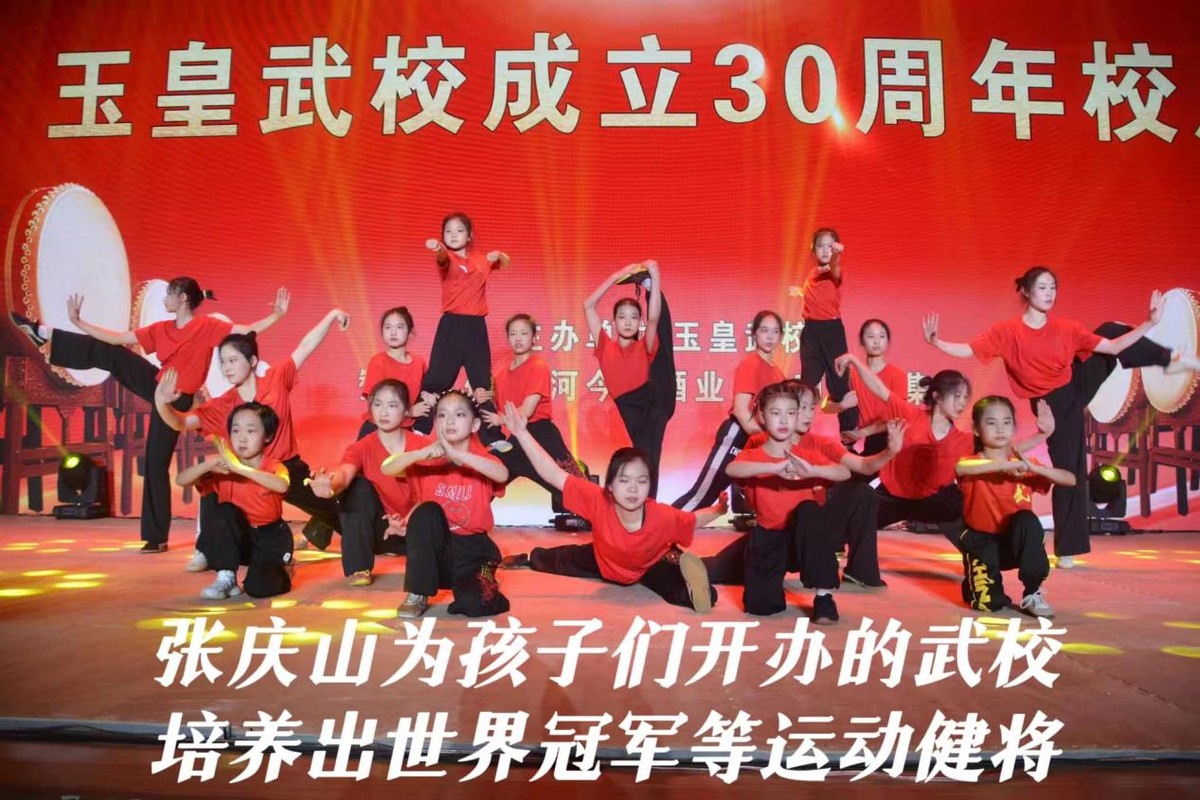 班长犯错误被撤职,一个班长犯错两个班长受罚