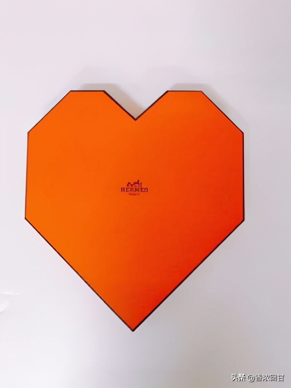 情人节送男生的礼物排行榜推荐,男生情人节送什么礼物比较有心意