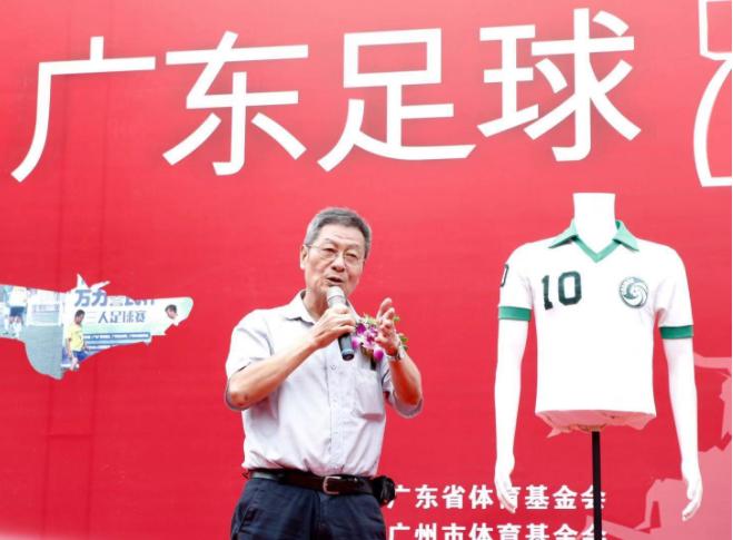 在中国的国际巨星,足球巨星来在中国