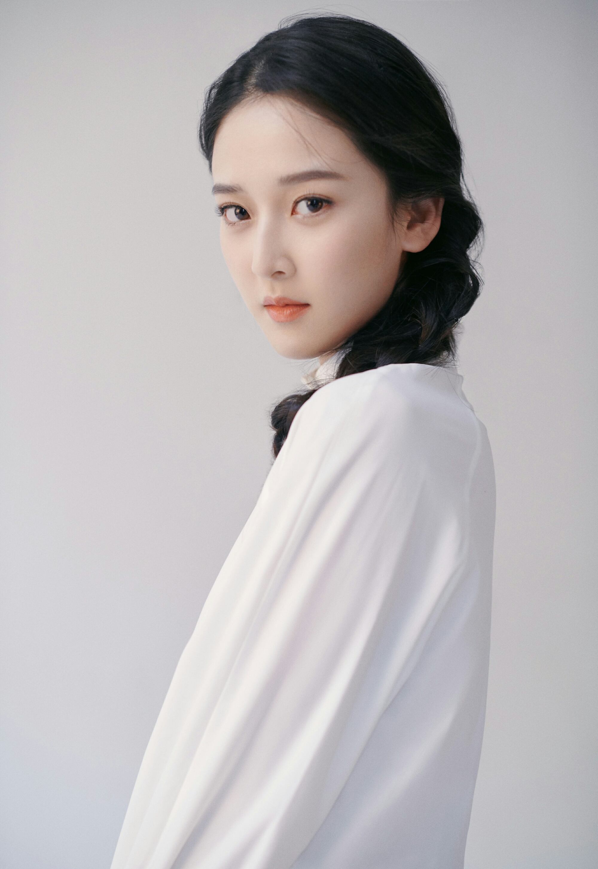 女生不主动不拒绝要怎么追,女生不拒绝也不主动怎么破