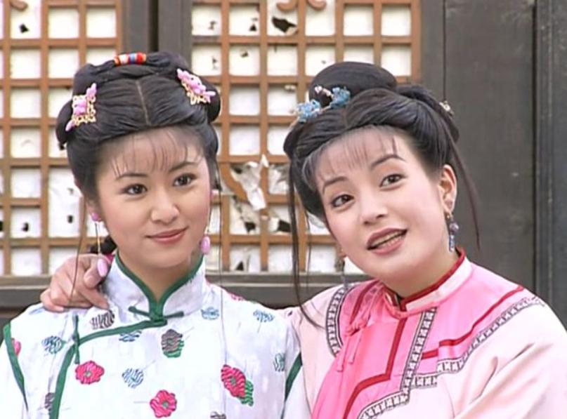 还珠格格小燕子为什么要顶替紫薇,新还珠格格小燕子紫薇公主出宫