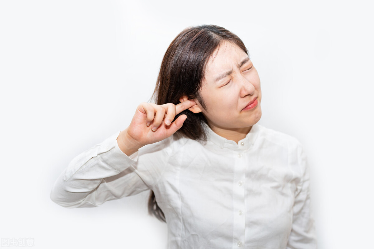 头晕怎么判断是耳石症还是颈椎病,脊椎引起的头晕和耳石症头晕区别