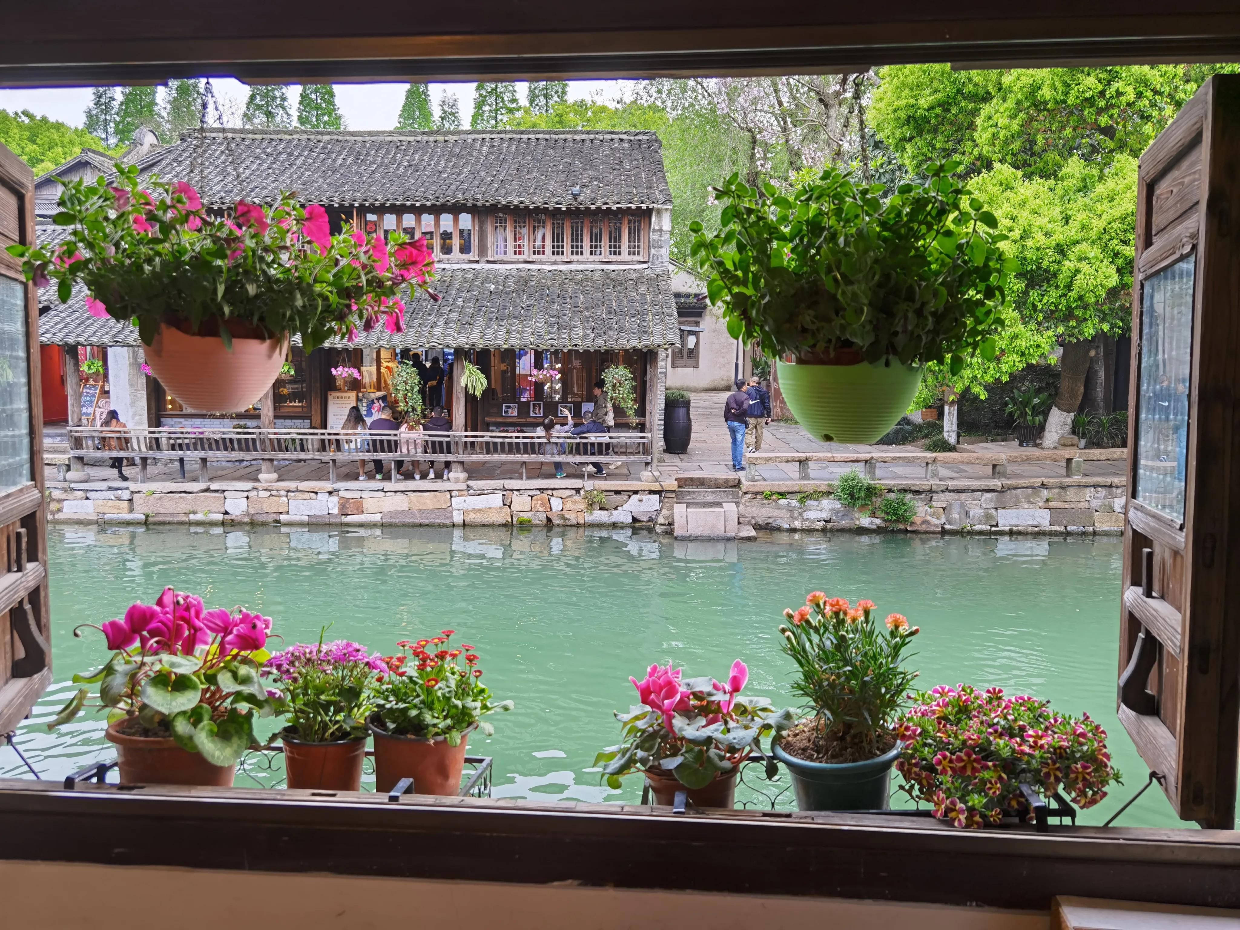 乌镇似水年华是黄磊开的吗,似水年华