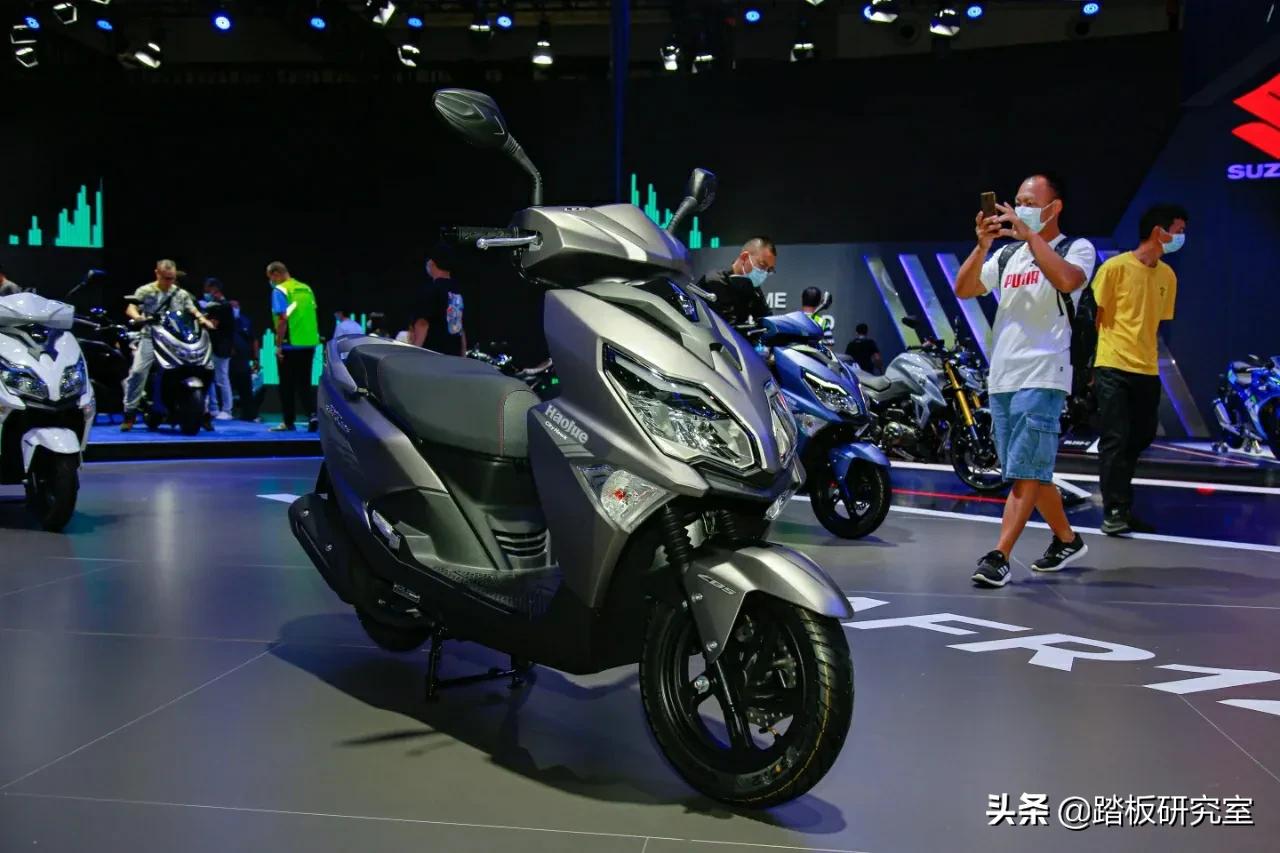 豪爵afr125和usr哪个更值得买,豪爵afr125和usr是一个发动机