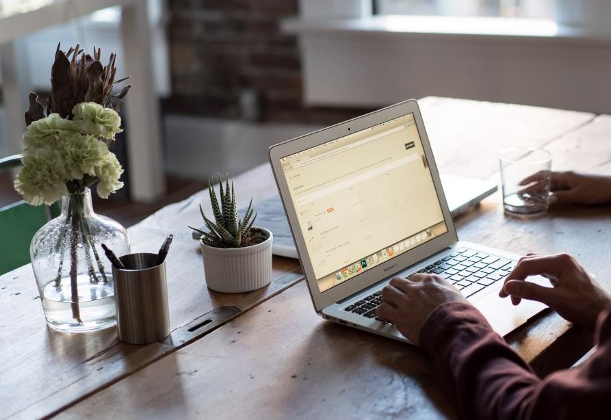 microsoftedge浏览器怎么更简洁,微软edge浏览器怎么不能玩游戏