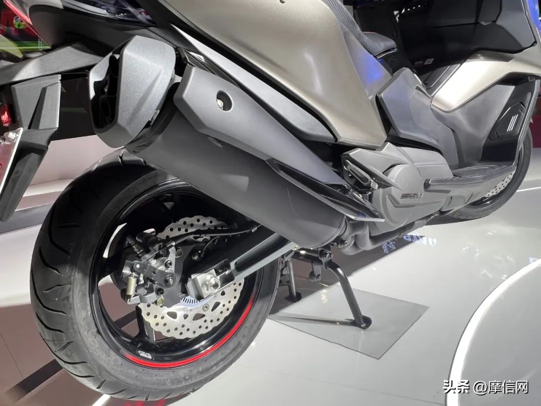 北京摩博会光阳st250试驾,北京摩展光阳krv150