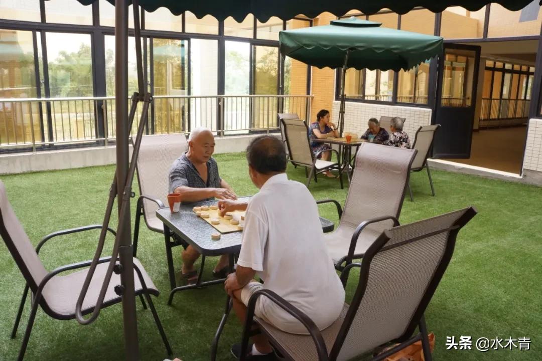 养老是一份用“新”的事业——访成都温江择一城颐养居院长李添立