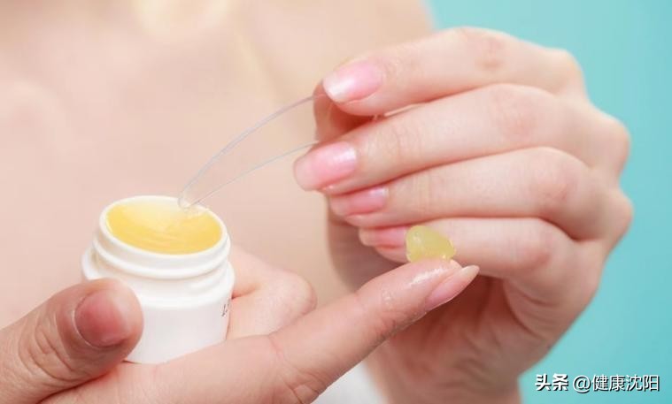 专家告诉你头屑多怎么办,头屑带来的烦恼是什么