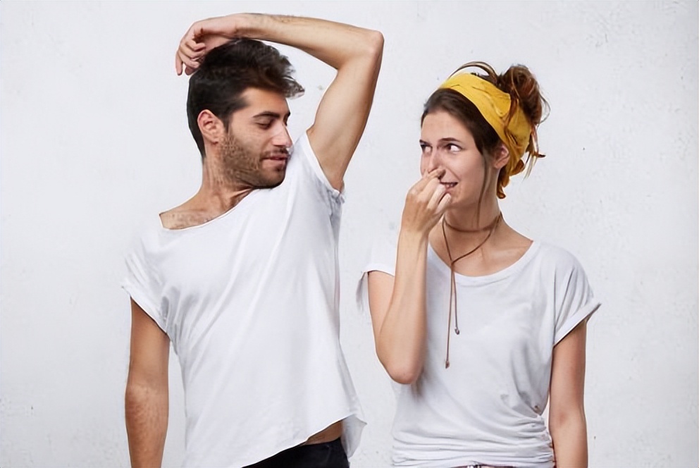 狐臭是什么味道怎么判断有狐臭,人为什么会有狐臭怎么治疗