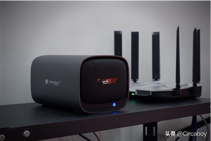 涓滆姖n300瀵规瘮閰风嫾nas纭洏,涓滆姖nas纭洏n300绯诲垪