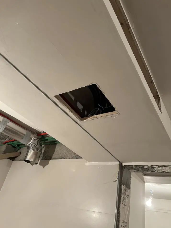 天花孔开大怎么解决,天花板开错孔补洞方法