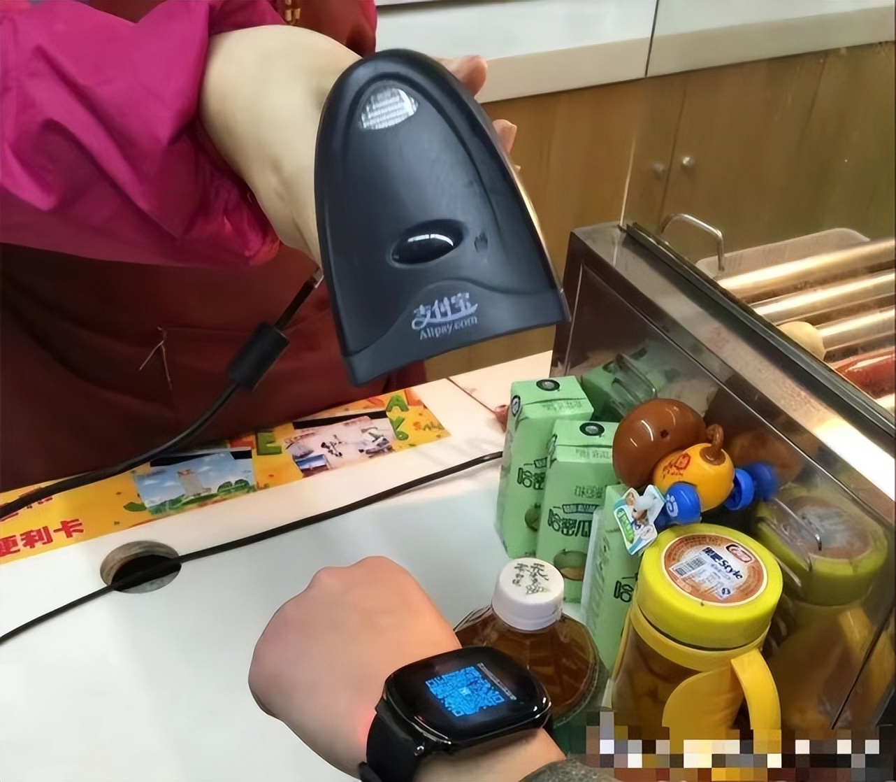 央视曝光后,还应该给孩子买儿童手表吗?这些猫腻你一定要知道