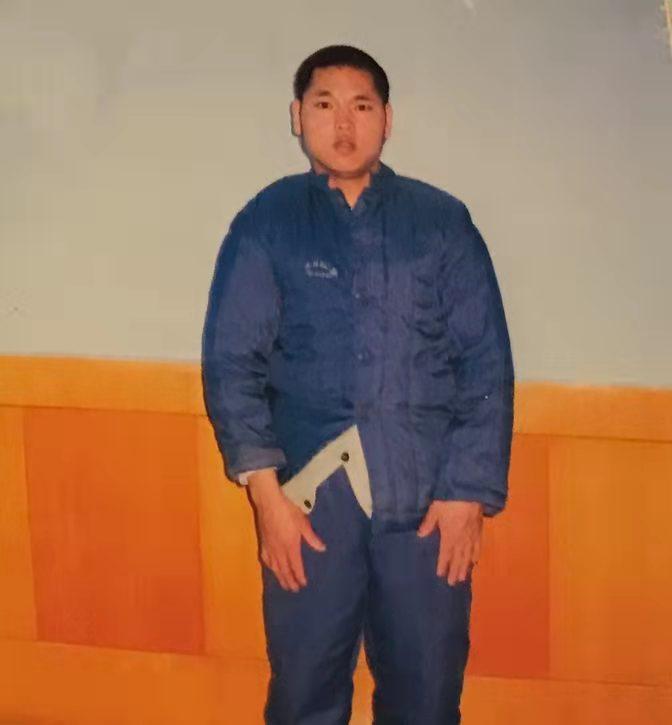 他蒙冤入狱,姐夫花59万帮他,他获得赔偿后只给姐夫5万元