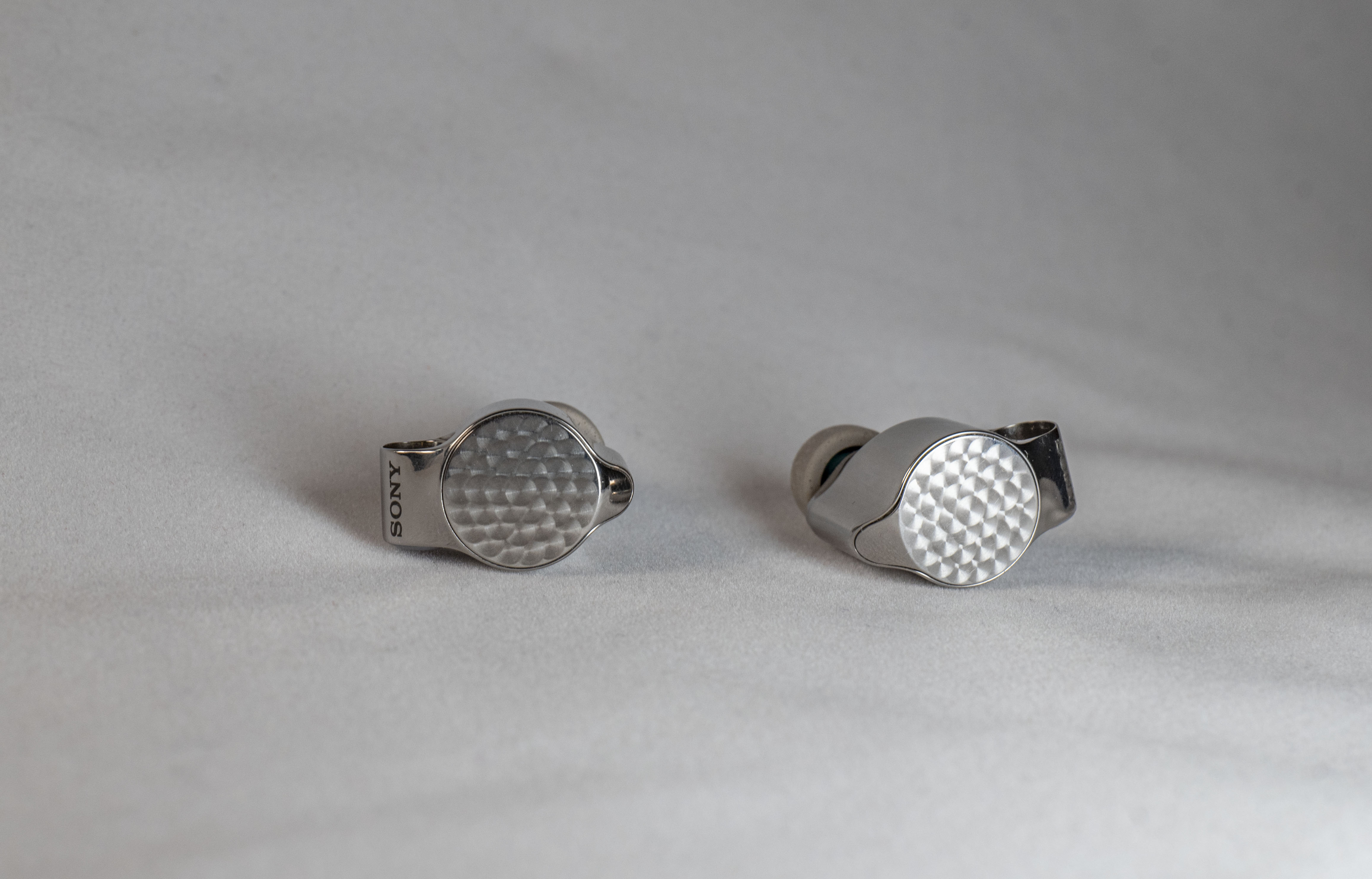 索尼ier-z1r耳机,索尼万元以下的全画幅