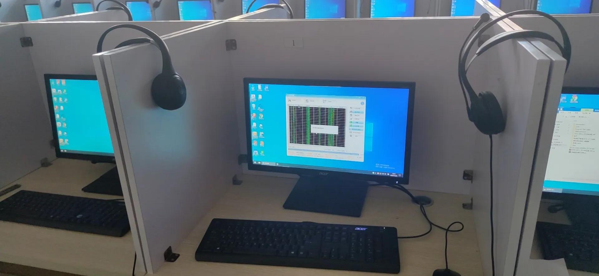 重做微机室电脑系统，迎接英语人机对话考试