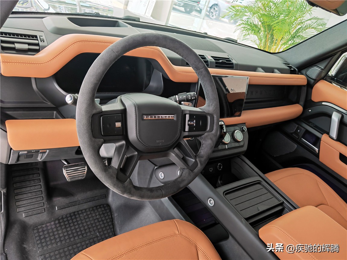 路虎卫士最新款越野车报价,路虎卫士110x版2023款越野性能