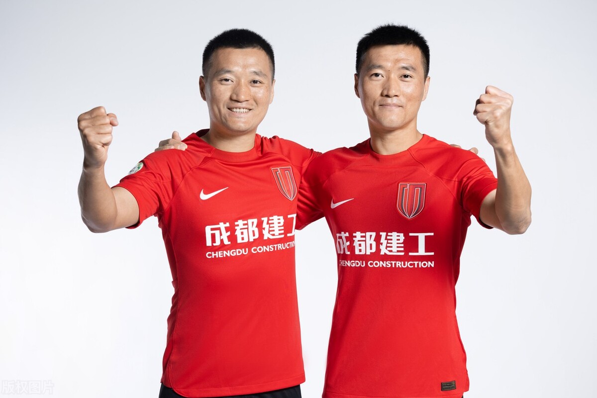 成都蓉城艾克森图片,成都蓉城写真