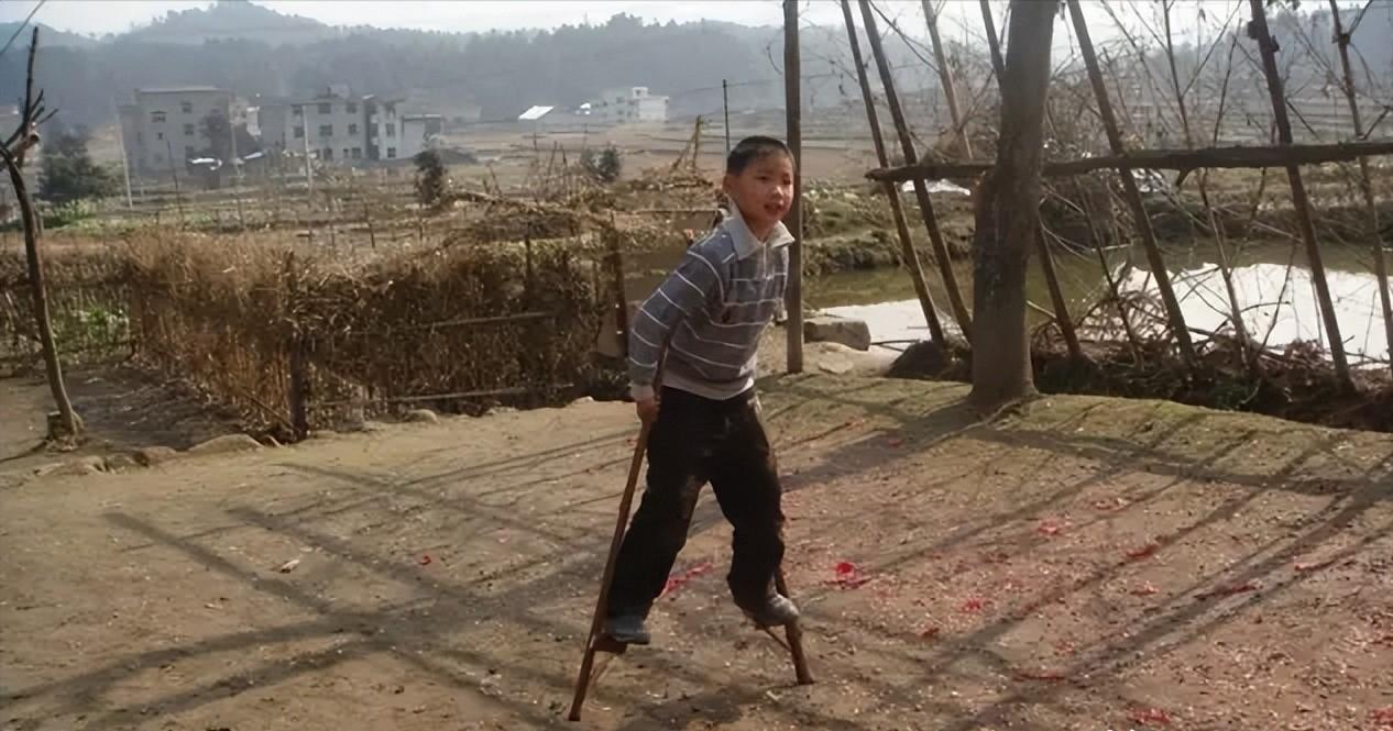 小班益智区自制玩具100例简单,如何给小孩自制不容易损坏的玩具