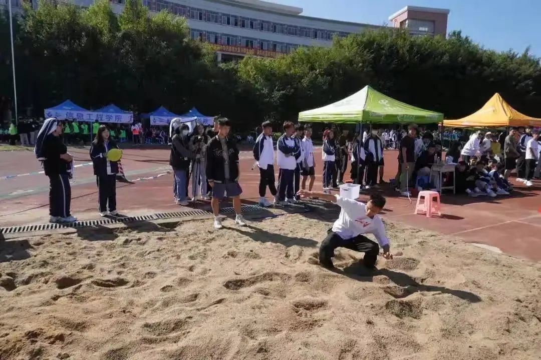 心动警报采访,心动预警作品