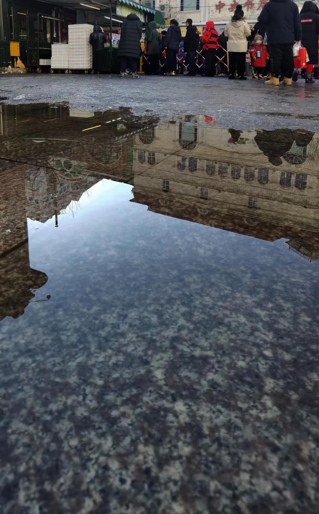 李兰颂:《〈这感觉要走在中央大街中央〉和〈中央大街小夜曲〉》