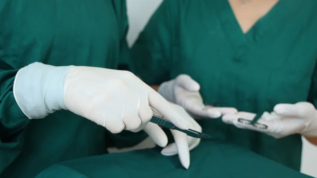 女性痛经的原因及缓解方法,女人痛经到底有多痛苦