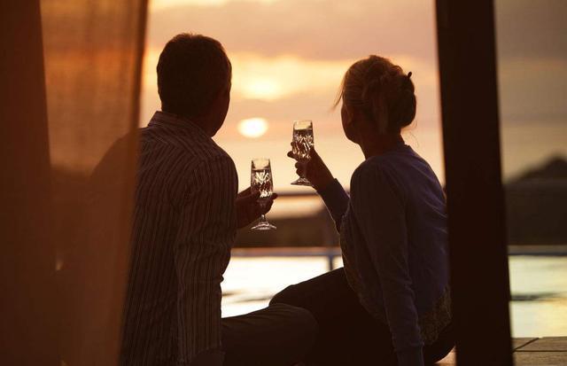 82岁老阿姨还不结婚的感受,年龄40多岁不结婚有后悔的么