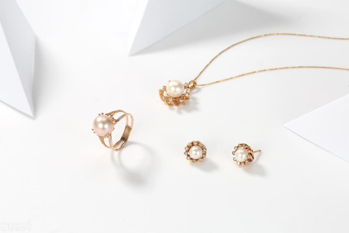 不受网商冲击的行业有哪些,10个永远不淘汰的行业