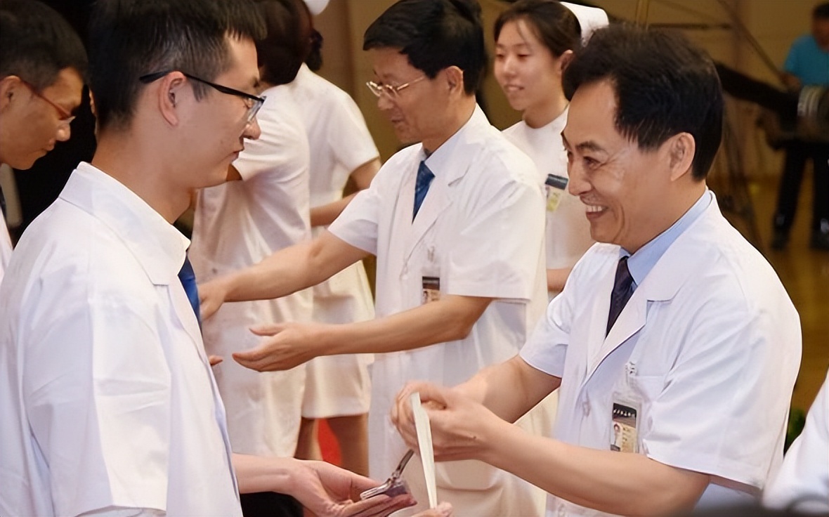 中山一院博士后吐槽,中山一院医学博士薪酬