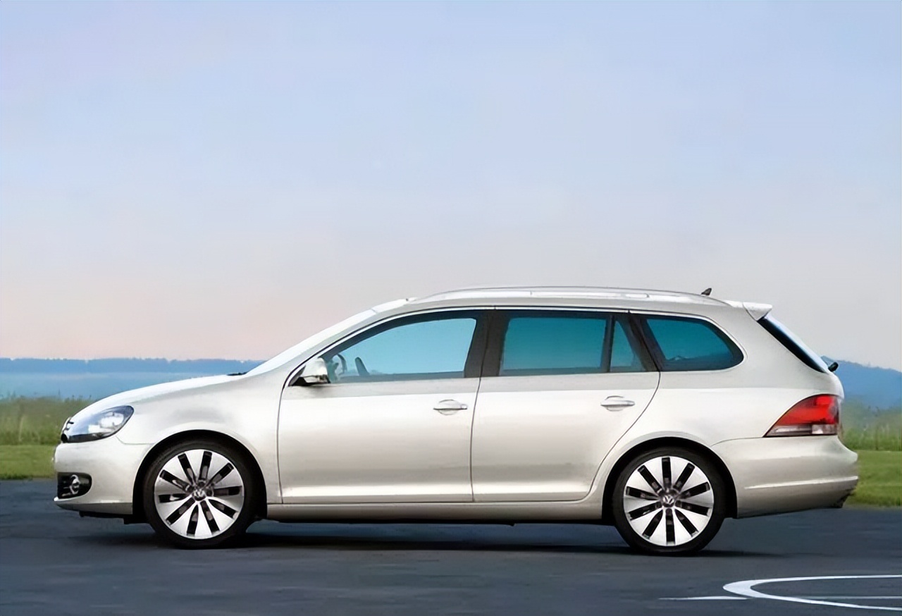 一张1000越南纸币等于多少人民币,十元人民币在越南能买多少货