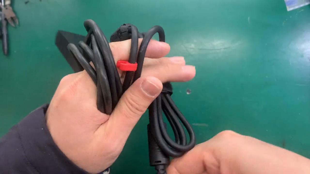 联想拯救者2pro充电器,联想拯救者充电器插头拆解