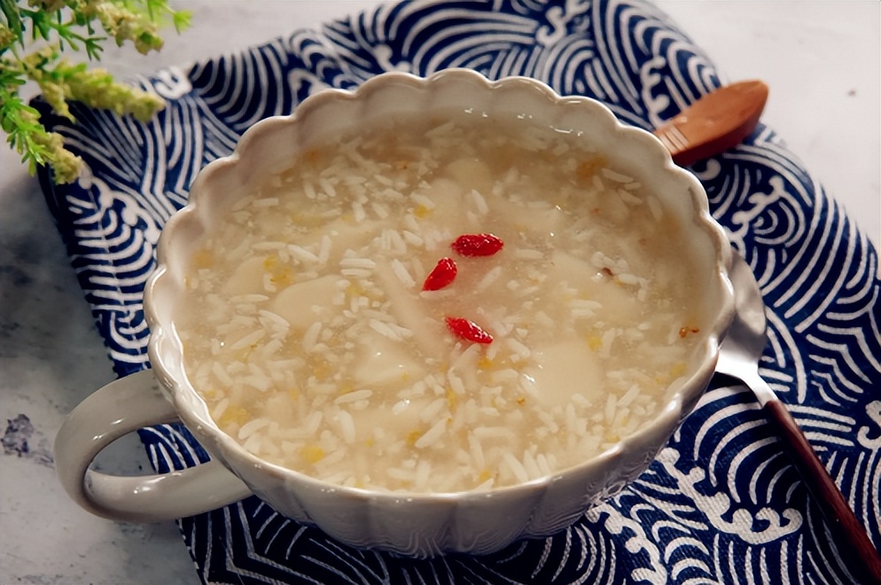 醪糟煮开后孕妇可以吃吗,孕妇生完孩子能吃醪糟吗