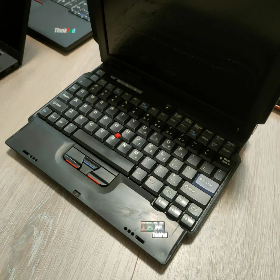 thinkpad20周年款,thinkpad30周年