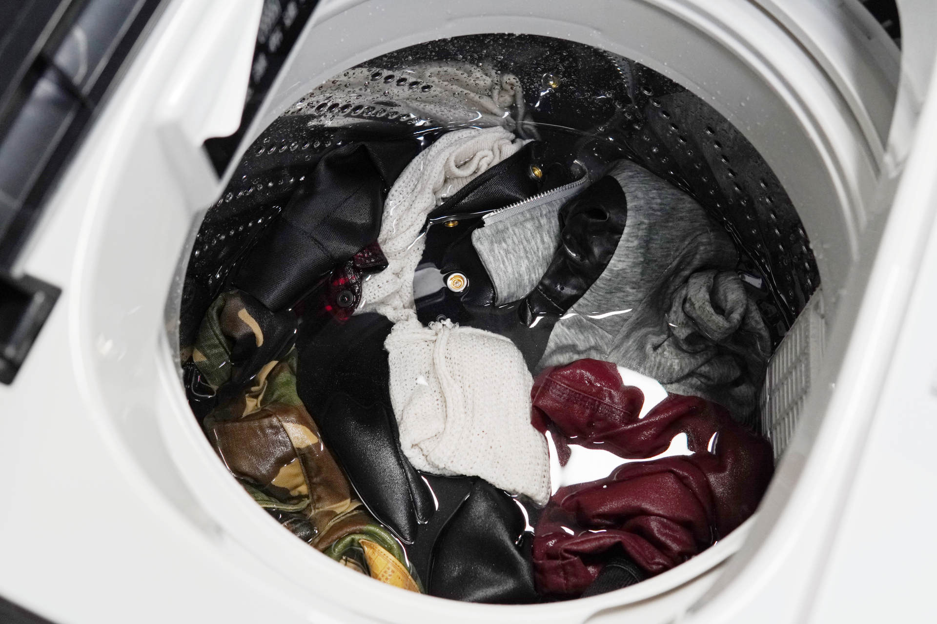 出租房洗衣机推荐性价比高小天鹅,推荐一款适合出租房用的洗衣机