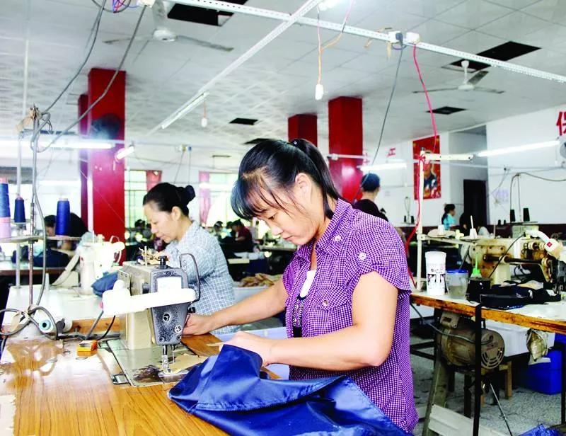 在农村做什么小型加工厂不愁销路,村里小型加工厂可以做什么