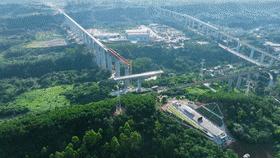 渝昆高铁的走向之争,喜讯渝昆高铁