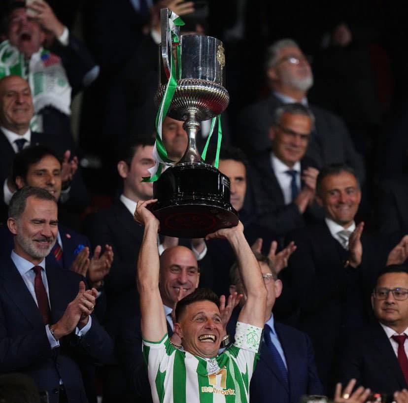 贝蒂斯夺冠泪目,18-19赛季贝蒂斯