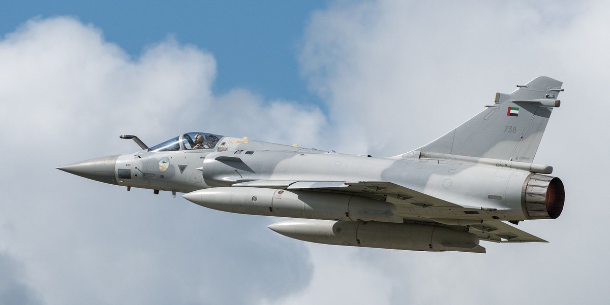 阿联酋空军转售幻影2000,法国采购阿联酋幻影2000